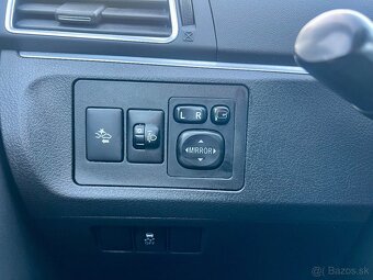 Toyota Verso 1.8 Valvematic MDS Automat 2016 134000km SR - 11