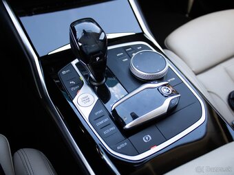 BMW Rad 3 330d xDrive A/T - 11