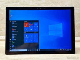 Microsoft Surface Pro 4 - 12.3"- i5 - 8GB - 256GB SSD - 11