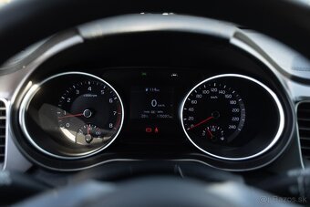 -V ZÁRUKE- Kia XCeed 1.4 T-GDi Silver -NEBÚRANÉ- - 11