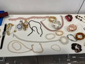 Predam Bižutériu, perly, hodinky - 11