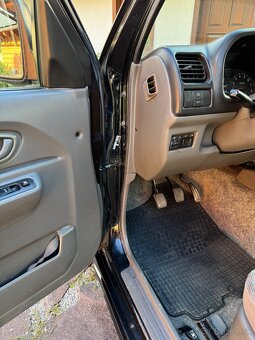 Suzuki Jimny 1,3 4x4 Benzín - 11