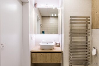 Predaj  4 iz. luxusný byt v Banskej Bystrici, centrum. - 11