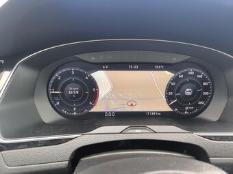 Volkswagen Passat B8 2.0 BiTDI 176 kW DSG 4 motion původ ČR - 11