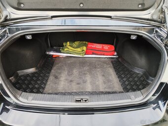 Kia Magentis 2,0 16v CRDi 110kW - 11