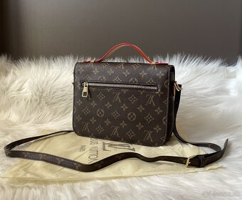 Louis Vuitton Metis kabelka - 11