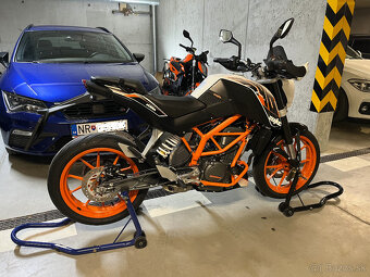 KTM Duke 390 2016 A2 - 11