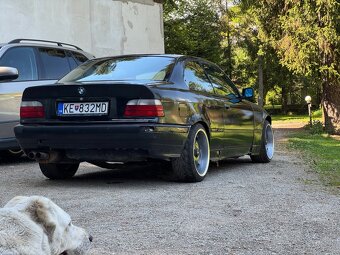BMW e36 320i coupe - 11