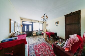 Na predaj poschodový rodinný dom so záhradou v Lučenci - 11