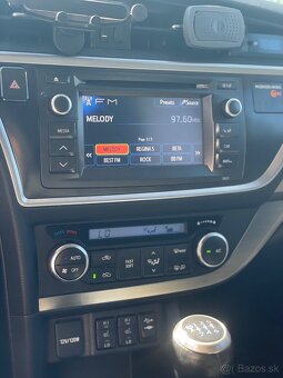 Auris 1.6 97kw + LPG - 11