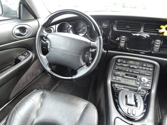 Jaguar XKR 4.0i V8 Supercherger 2000 - 11