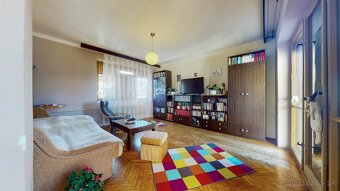 Rodinný dom blízkosti centra mesta a mestského parku v LC - 11