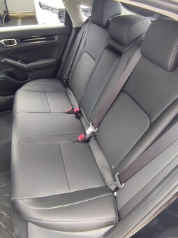 HONDA CIVIC 2.0 e:HEV ADVANCE - 11