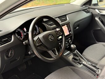 ŠKODA OCTAVIA III LIFT 1.5TSI DSG SOLEIL FULL LED NAVI - 11