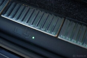 Škoda Superb Combi 2.0 TDI SCR ✴️VYBAVA✴️ - 11