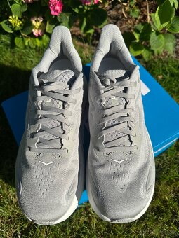 Bezecke tenisky Hoka Clifton 10 - 11