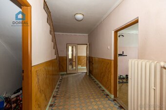 RODINNÝ DOM S POZEMKOM 1506m² • M. Nešpora • Senica - 11