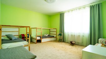 ⌂ Predaj /4-izbový rodinný dom 301 m² Bratislava- Ružinov - 11