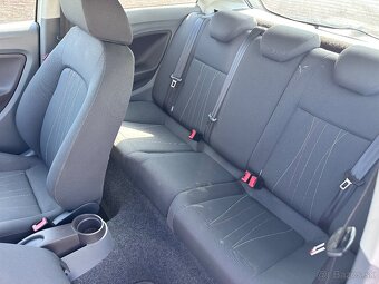 Seat Ibiza SC 1.4 16v 2011 - 11