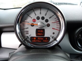 Mini One 1,4i 70kW M6 panoráma - 11