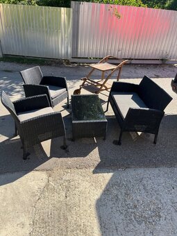 Ratanové sedenie plus servírovací stolík - 11