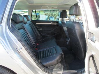 Volkswagen Passat Variant 2.0 BiTDI 240k Highline 4MOTION - 11