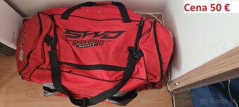 Hokejová výstroj - 11