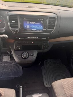 Toyota Proace Verso Family 2.0 D-4D 180 - 11