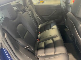 Tesla  model 3 Standard Range PLus 60 - 11