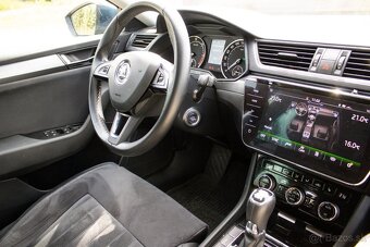 Škoda Superb Combi 2018 - 11