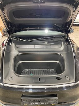 Tesla model Y Juniper LR RWD - 11