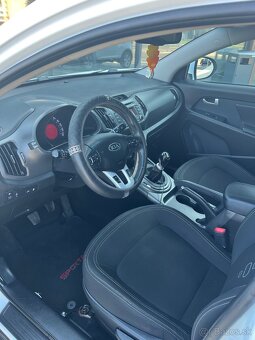 Kia Sportage 1.7crdi - 11