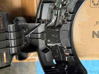 Harley Davidson® Breakout M8 držák SPZ - 11