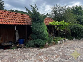 Predaj dvoch vidieckych rodinných domov - 11