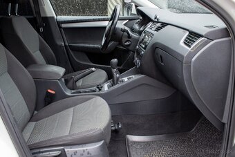 Škoda Octavia 1.6 TDI 110k Active - 11