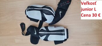 Hokejová výstroj - 11