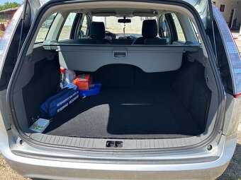 Ford focus combi 1,6 tdci - 11
