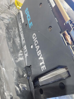 Grafická karta - 8 GB GDDR6 (14000 MHz ), NVIDIA GeForce, Am - 11