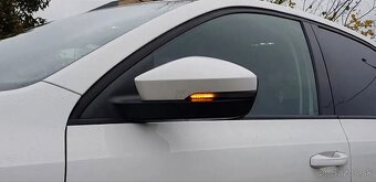 LED dynamické smerovky ŠKODA. - 11