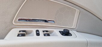 Skoda Superb  2.0 tdi DSG CR Elegance - 11