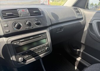 Škoda Roomster 1,2 TSI 63kW KLIMA,SERVISKA benzín manuál - 11