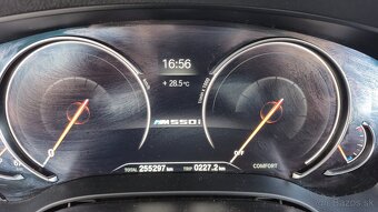 BMW Rad 5 M550i xDrive A/T G 30 2018 - 11
