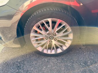 Toyota Camry 2.5 Hybrid executive - 11