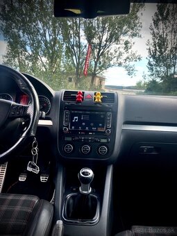 Volkswagen Golf V GTI Edition 30 - 11