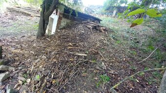 pozemek se sklepem u dukovan - 11