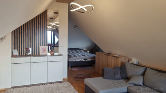 NA PRENÁJOM MODERNÝ 2-IZBOVÝ BYT VEĽKÁ LOMNICA, VYSOKÉ TATRY - 11