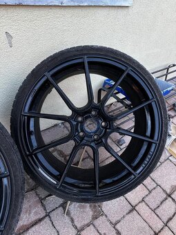 Ispiri FFR6 8.5 ET45 R20 5x112 - 11