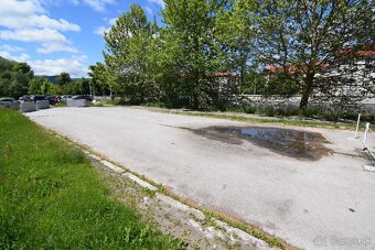 Ponúkame 10 parkovacích miest v centre Banskej Bystrice - 11