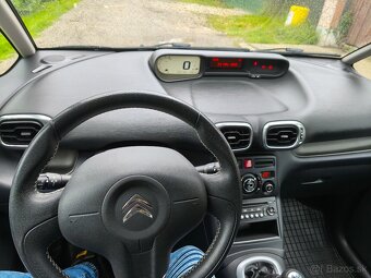 Predám Citroen C3 Picasso 1.4 benzín 70 kw - 11