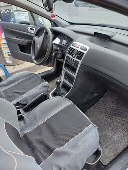 Peugeot 307 - 11